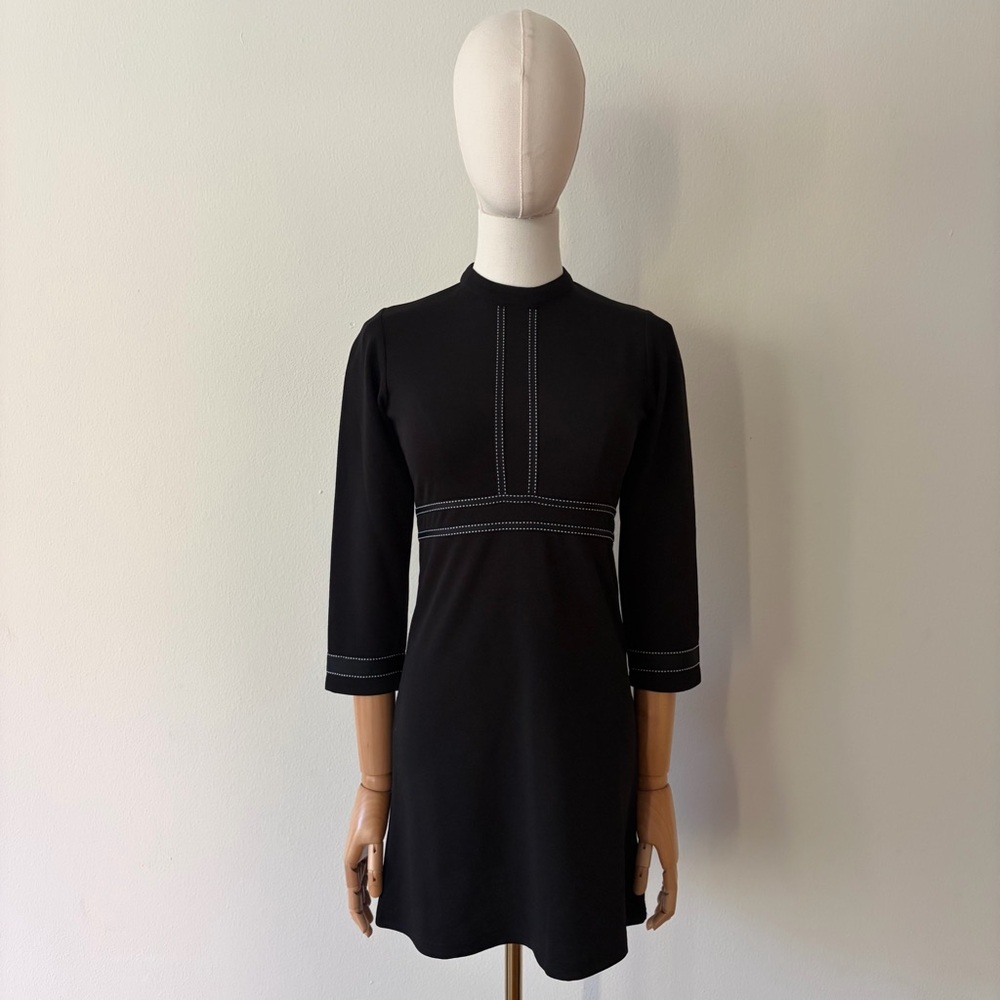 KILOTTOR Girl's Black Mod Shift Dress White Contrast Stitch NWT - Size 9-10Y